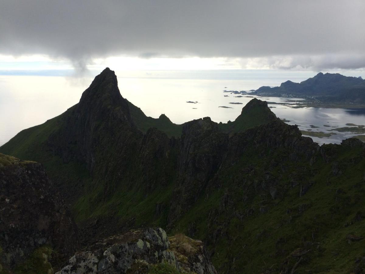 Flo Lofoten Nature Escape Valberg Esterno foto